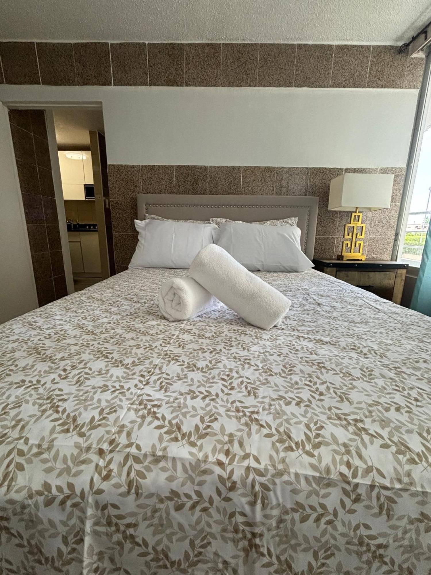 Isla Verde Modern Apartment With Pool San Juan Dış mekan fotoğraf